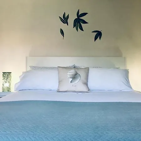 Alloro Marino 住宿加早餐酒店 西维尔诺瓦·马尔凯